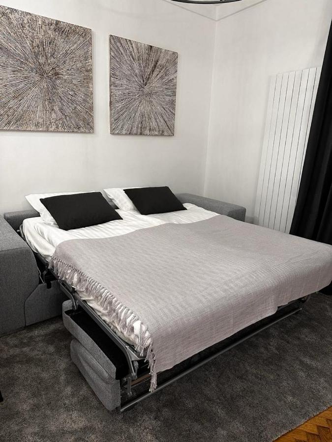 Riverside Apartment 卡罗维发利 外观 照片